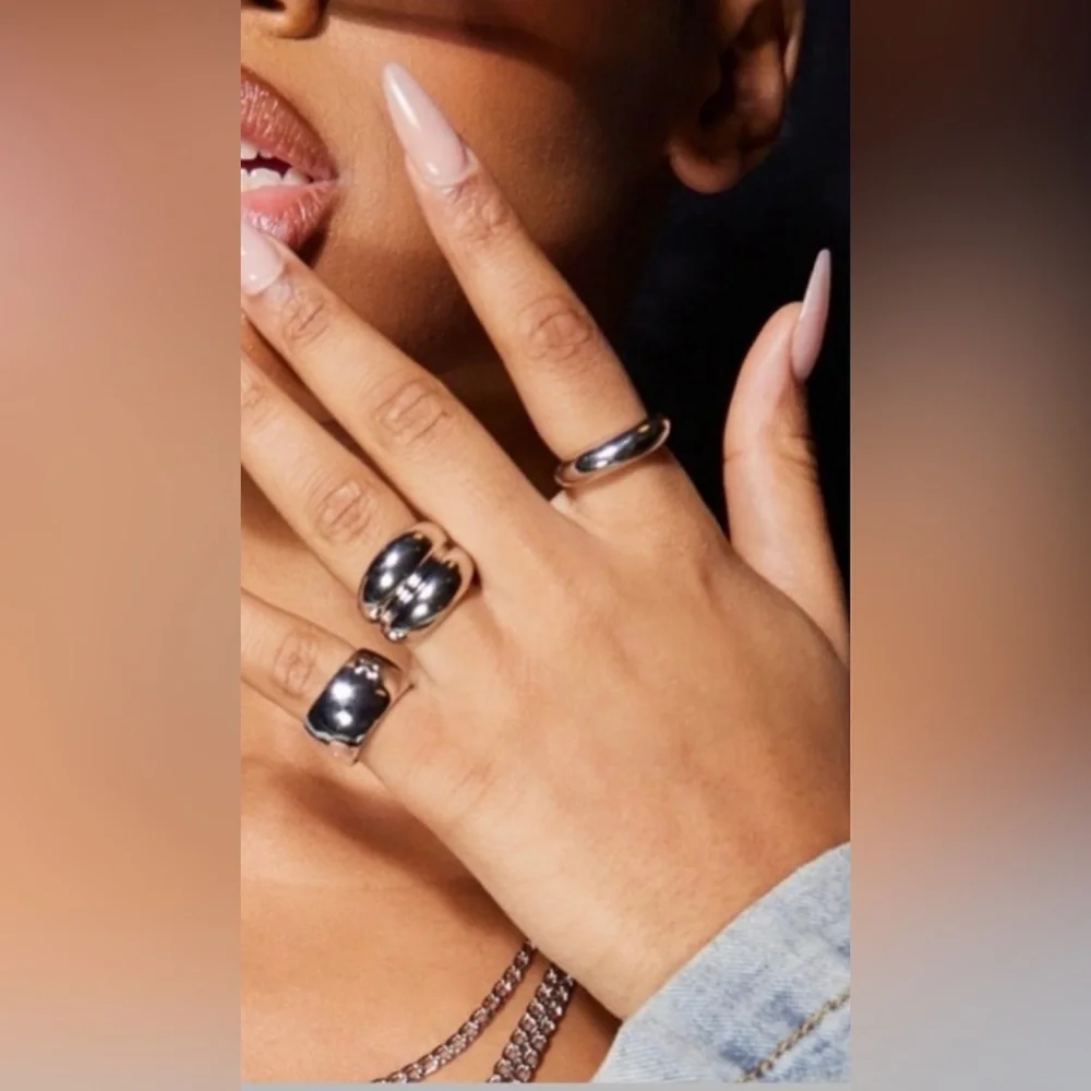 NWT PrettyLittleThing Silver Tone Ring Trio